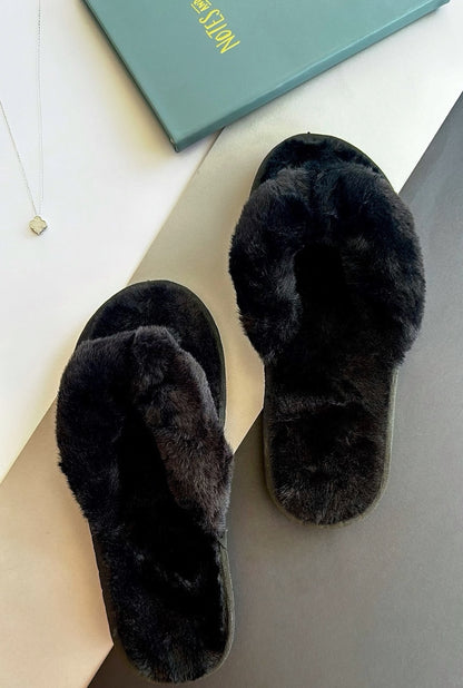 Demi Fluffy Slides